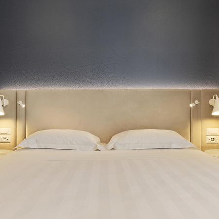 Adesso Hotel ローマ エクステリア 写真